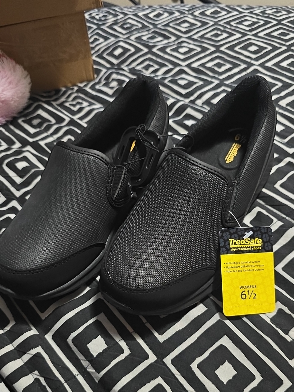 TreaSafe Women’s Black Slip-On Comfort Loafers